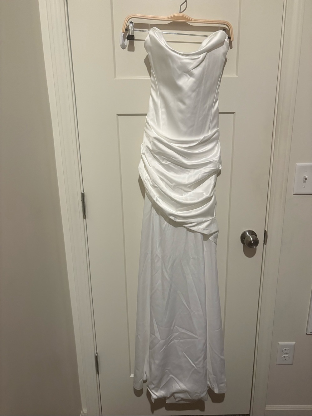 BABYBOO KENSINGTON MAXI DRESS - IVORY XS NWT - Picture 5 of 8